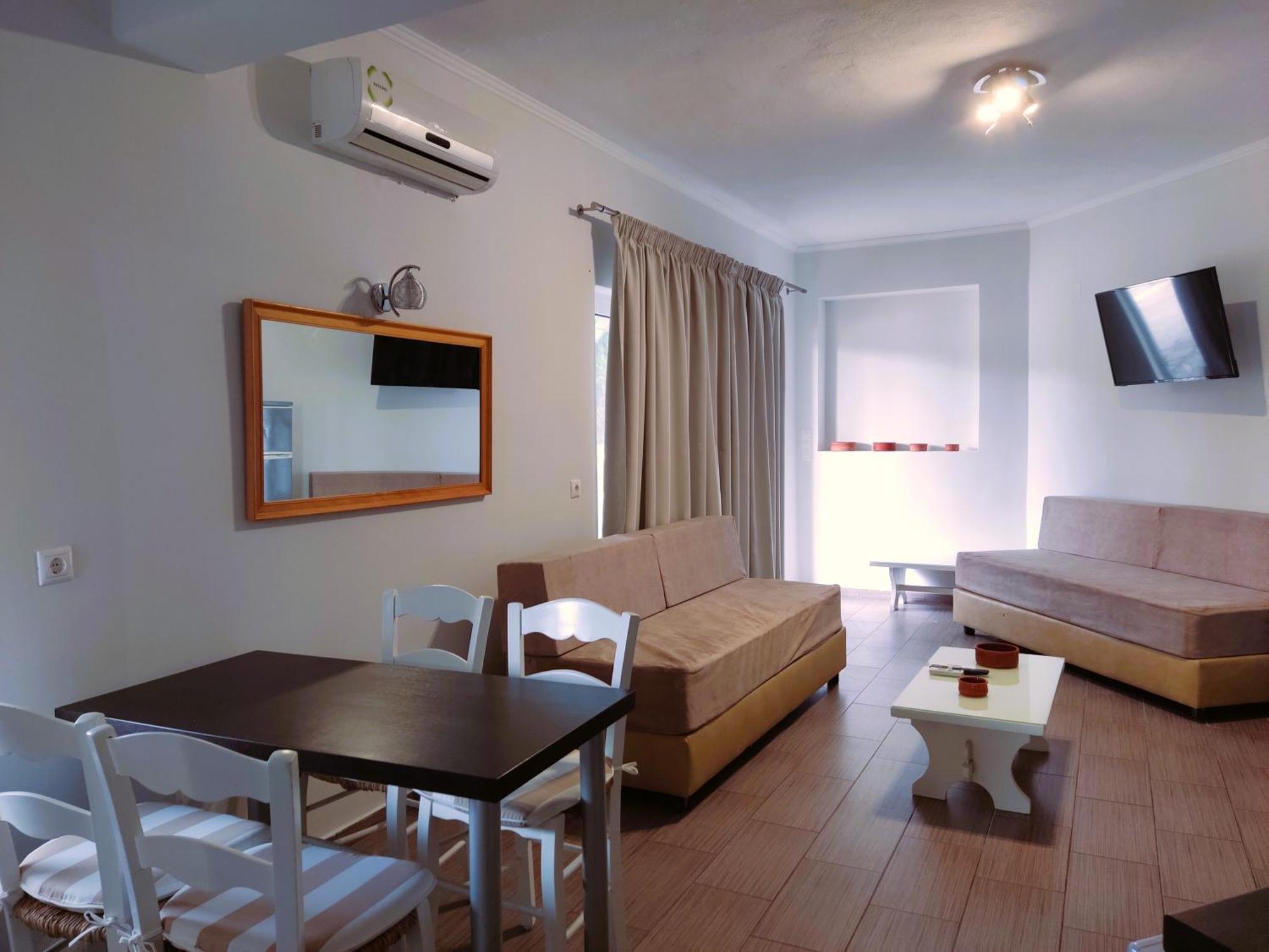 Tarmaros Apartments Sissi Exteriér fotografie